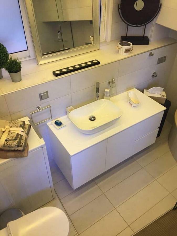 Anemomilos Jacuzzi Suite Corfu  Exterior photo
