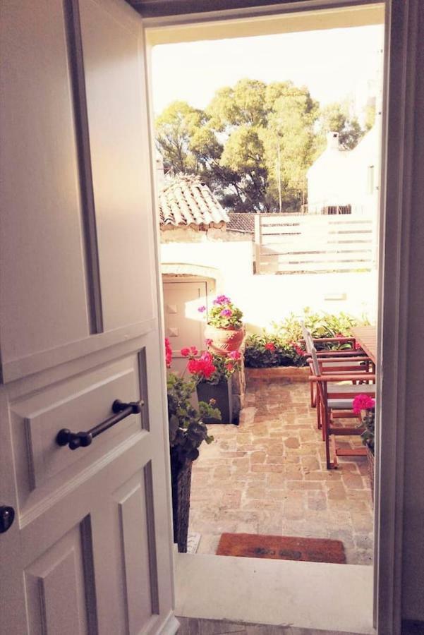 Anemomilos Jacuzzi Suite Corfu  Exterior photo